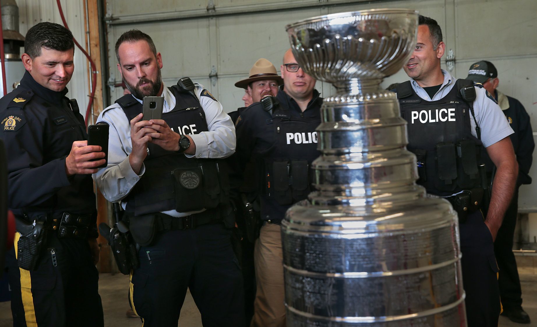 The road to Calahoo welcomes the Stanley Cup